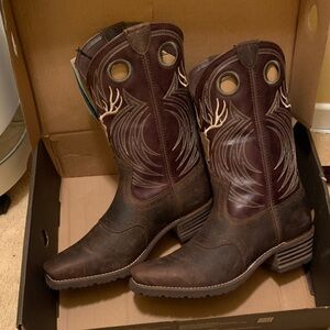 Ariat Men's Hybrid Roughstock Antler Dark Brown Boots with Cream Accents